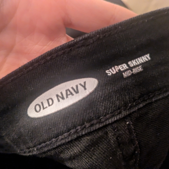 Old Navy Women's Super Skinny Mid-rise Black Jeans - Picture 5 of 6